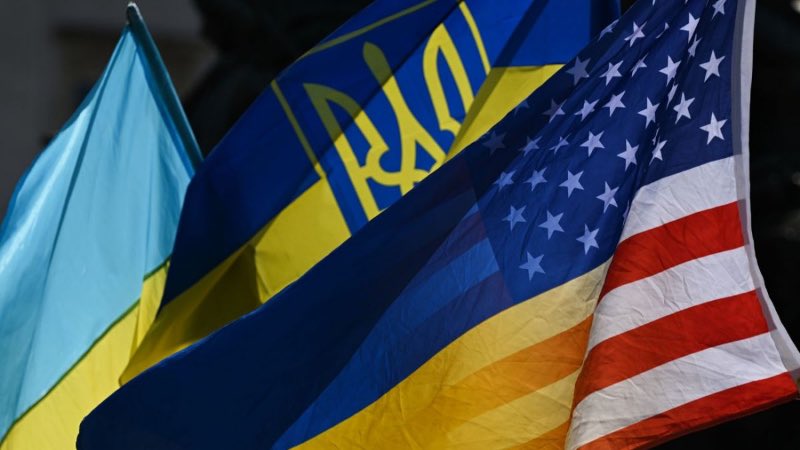 The US agrees to provide almost $20B as part of the G7's loan to Ukraine. 

According to FT, Western officials want to deliver funding to Kyiv by the end of the year, realizing that if Donald Trump wins the US elections in November, Washington's aid to Ukraine is at risk.