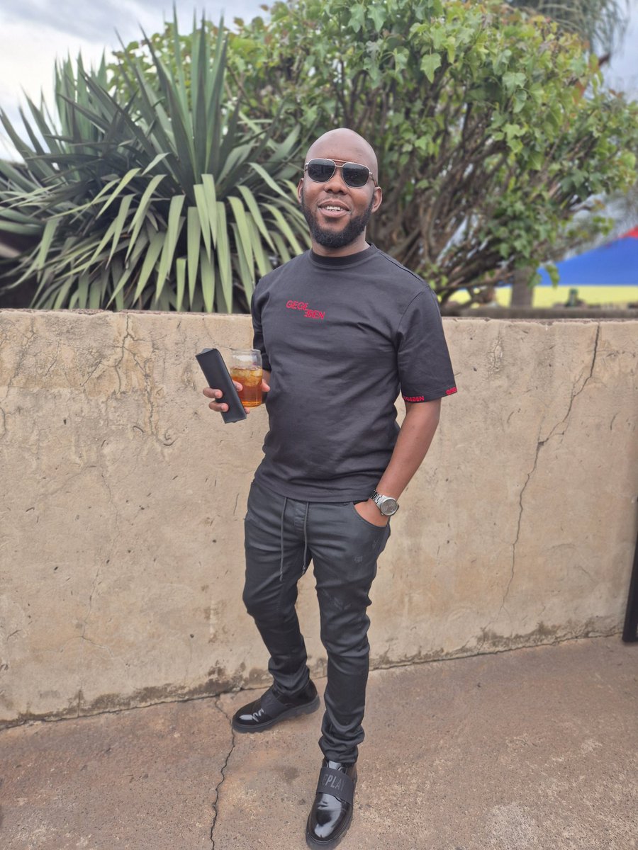 Mbudumar's tweet image. We are  results of our parents prayers