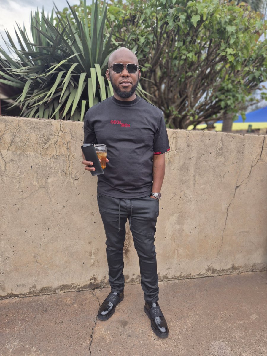 Mbudumar's tweet image. We are  results of our parents prayers