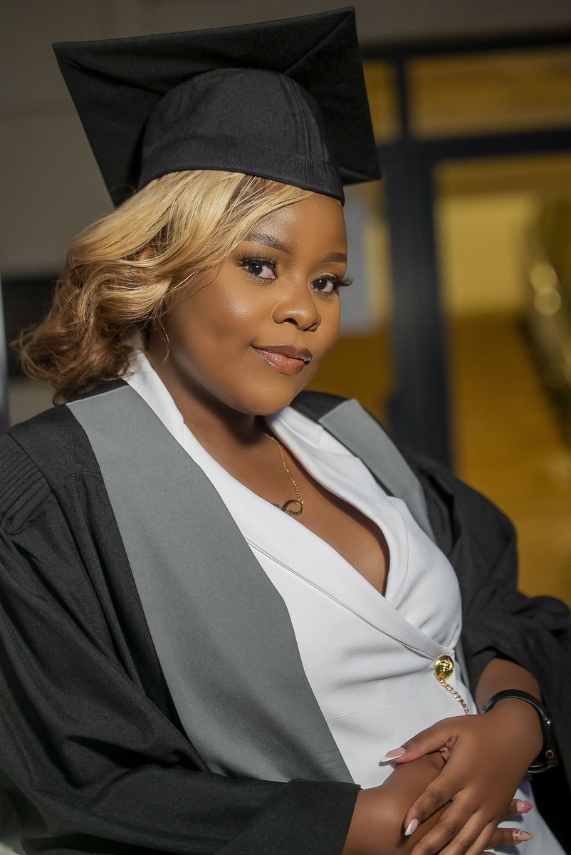 AbigailZingani's tweet image. BSc in Business Information Technology Bagged👩🏾‍🎓