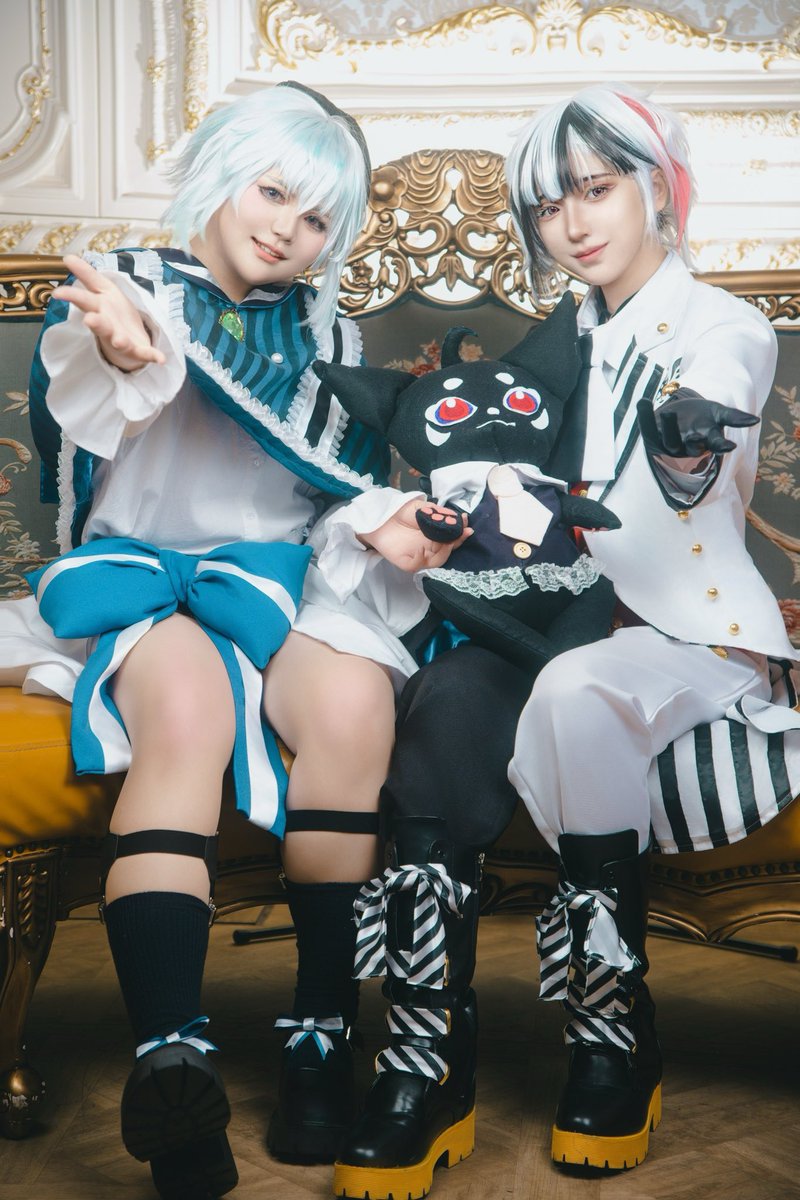 ───ようこそ！！───

𝓪𝓴𝓷𝓴 𝓒𝓸𝓼𝓹𝓵𝓪𝔂

 #1019執事たちの舞踏会
 #aknk_cos 

🫖<a href="/tiankure795341/">ミポポ 6/21 📷a!</a> 
📸<a href="/reverseroku/">ギャクロク</a>
