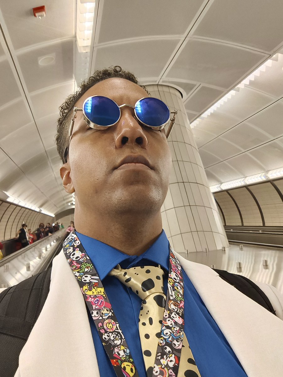 If you say me tag me. A thread. #newyorkcomiccon2024 #cosplay #blackcosplay #NYCC #Anime #JujutsuKaisen #Train #JJKShibuyaIncident #nanamikento #JJK
Sunday