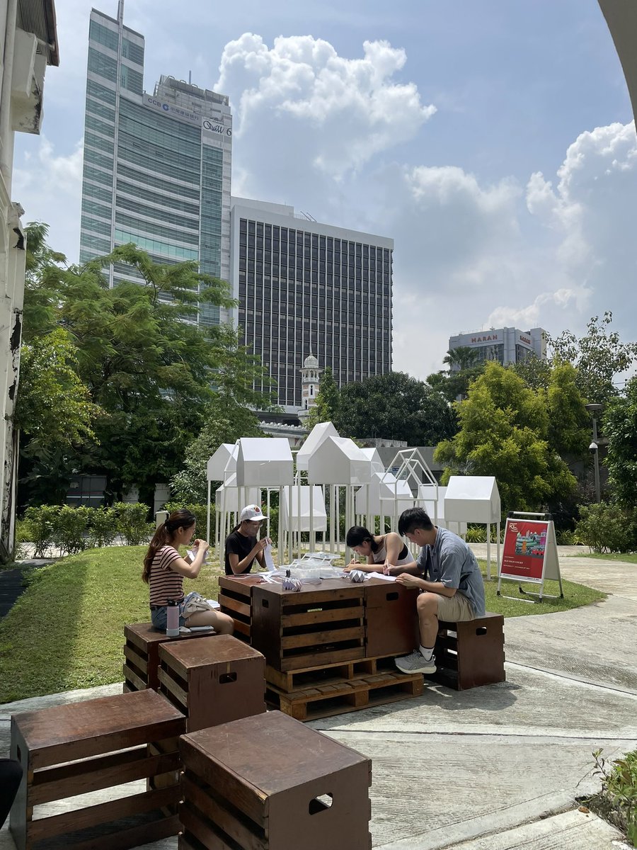 Tiang Tamu for KKLF is now open for visitor! Sebelah Masjid Jamek.