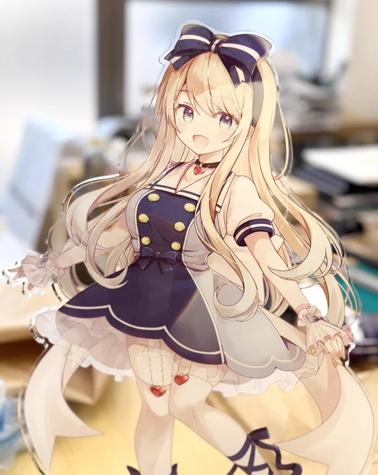 60cm、10mm厚アクスタ届いた〜っ꣑୧でっかい!!綺麗!!! 