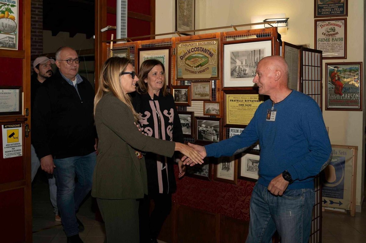 Lunedì 7 ottobre
L'assessore regionale alla Cultura Francesca Caruso in tour a Soncino Grazie
Federica Brizio Josiane Amoras Francesco Premoli Photography Francesca Perotti #inLOMBARDIA