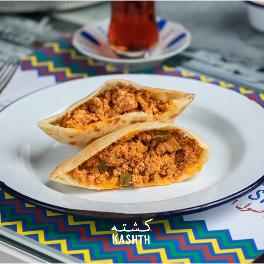 ساندوش الشكشوكة من #كشته_مطعم_الذكريات الفطور الصح اللي تبدأ فيه يومك 🍅🥪