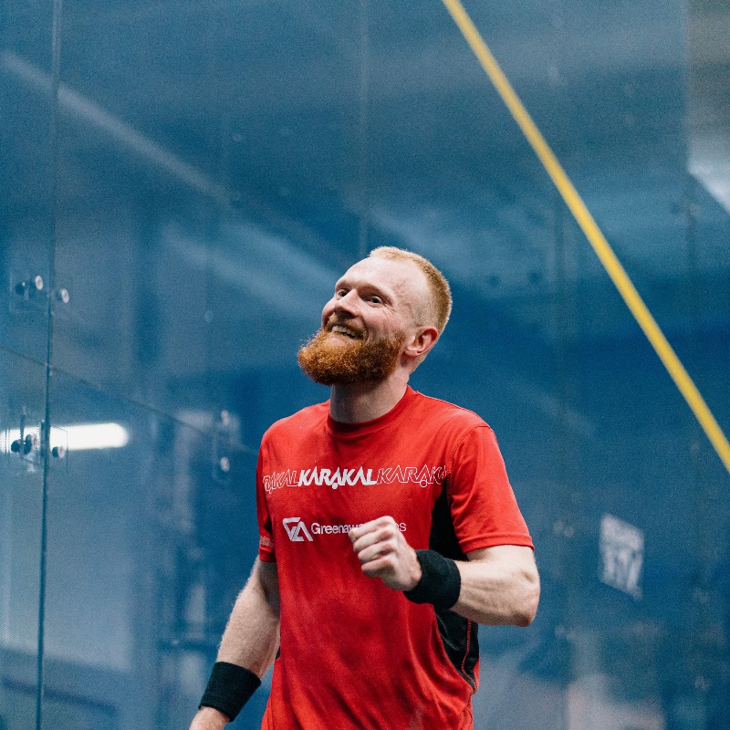 PSASquashTour's tweet photo. Wales' @JoelMakin reaches highest ranking of World No.6 after San Fran success 👏

@Olivia_Weaver1 reaches 1,000 points average to cement her World No.4 spot 🔥

Full rankings and more here 👇