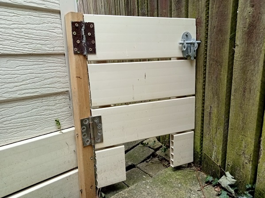 An update from our Advisor Ann Hanson, who has visited Maustin &amp; Sringmoor park in North Yorkshire. Holiday home owners have installed hedgehog houses, and cut hedgehog holes to allow hedgehogs to move around freely. #BellamyPledge #BHHPA