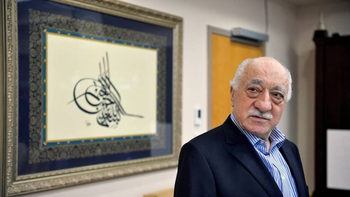 SkenderBrucaj's tweet image. With sadness,I learned of the passing of one of the most distinguished Islamic scholars, Fethullah Gülen.May Allah have mercy on him,grant him Jannah.He lived a life fully dedicated to serving humanity,by promoting  Islamic values that foster dialogue,peace&amp;amp; harmony btw people.
