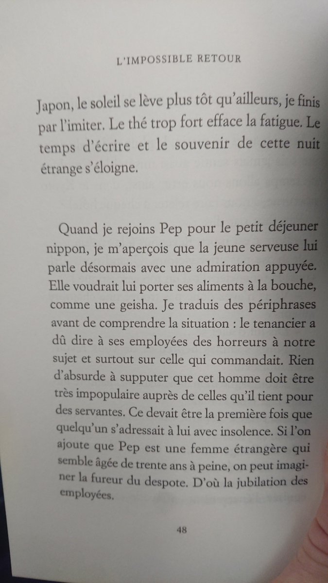 vivelaprobite's tweet photo. Bonjour @RERB. Un livre L'impossible retour d'@amelie_nothomb a été oublié en gare de Bourg La Reine. Si le/la propriétaire du livre se reconnaît dans cette annonce, contactez moi en MP. Bonne journée. @Plusdetrains #rerb https://t.co/Wd6GC2r8wr