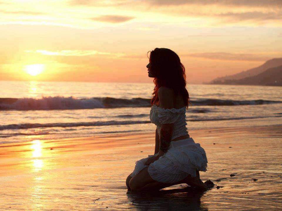 Le forme dell'amore sono infinite.
Basta scegliere quella che ci rende più felici.
(Alda Merini)