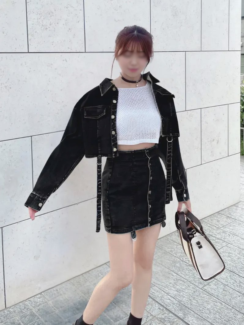 週末はお買い物に行きました。
本当はおもちゃも見たいけど恥ずかしくて一人で行けない…🥺