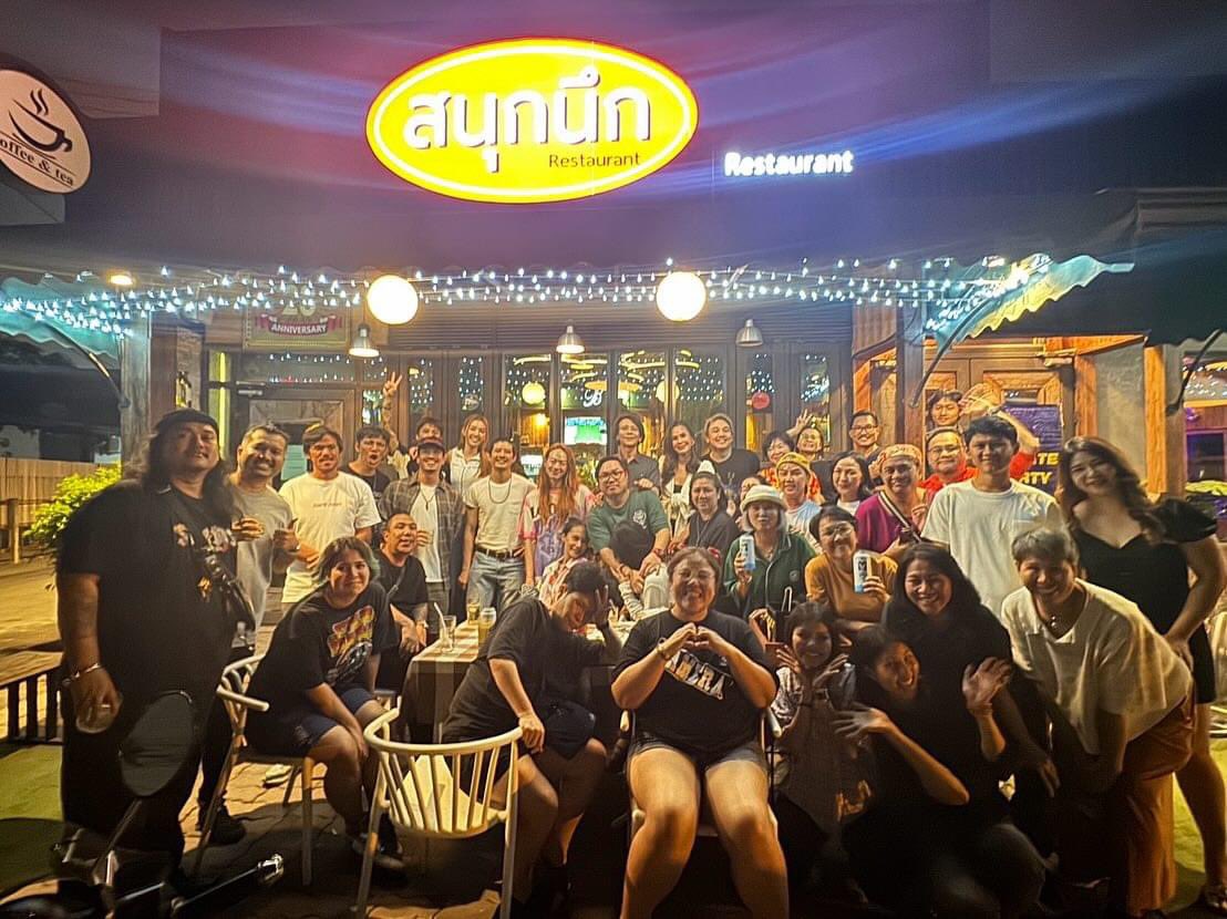 งานเลี้ยงปิดกล้องหลวงพี่คนนิจิวะ 

#ormkornnaphat #ออมกรณ์นภัส