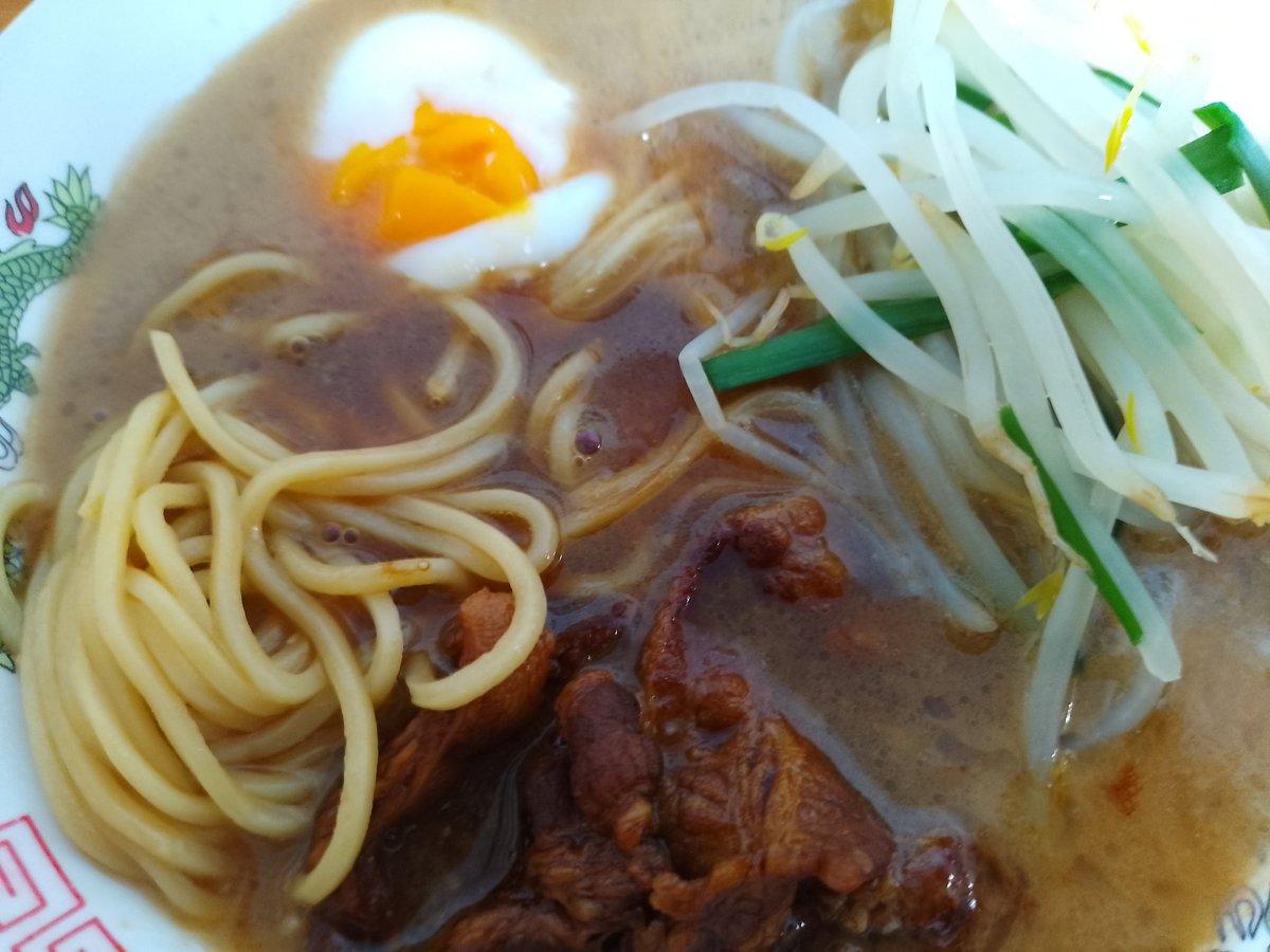 gGprcu0TZ6JoYX1's tweet photo. 楽天買い回り

徳島ラーメン東大 (2度目🔁)
https://t.co/I1edVsj7cU

追加用意した
温玉、もやし、ニラ

濃厚豚骨醤油のスープ
豚バラがよく合って美味しい
卵入れることによってすき焼き風

ここを知ったきっかけは
 #WizardryOnline
同ユニメンの親友に教わった
何してるかな～こっちは元気だよ https://t.co/C46vMeSN4I
