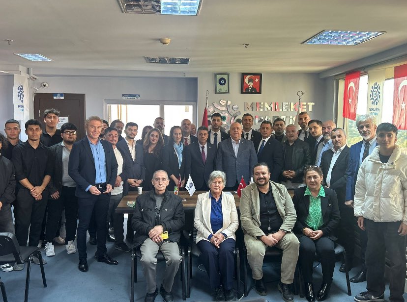 Bursa 2.Olağan kongremizi gerçekleştirdik. <a href="/cevdetsen16/">Cevdet Şen</a> başkanımızı tebrik ederiz. 💙🤍