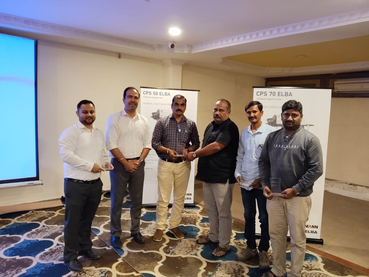 ammann_india's tweet image. We had a successful meet with pump vendors in Bengaluru on 15th Oct &apos;24! 🚀 

Product presentations &amp;amp; an interactive session made it an insightful event. Proud to showcase our CPS 50 Pump! 💪

#AmmannIndia #CPS50 #PumpTech #ClientMeet #Innovation #Bengaluru