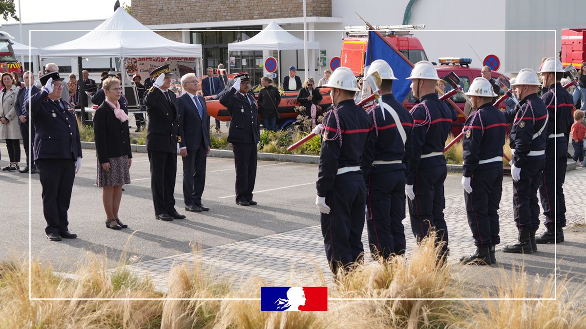 Prefet29's tweet image. #cérémonie

François Drapé, secrétaire général de la préfecture du Finistère et sous-préfet de l’arrondissement de Quimper, s’est rendu ce samedi 19 octobre au 65ème congrès de l'Union Départementale des Sapeurs-Pompiers du Finistère, en présence de Maël de Calan, président du…