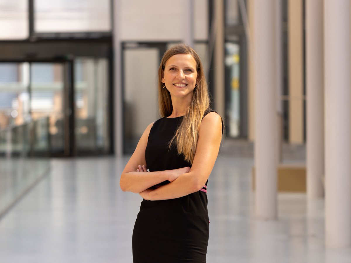 DNF_neuro's tweet image. 👏𝗖𝗹𝗮𝘂𝗱𝗶𝗮 𝗞𝗮𝘁𝗵𝗲 @unil, 𝗳𝗶𝗻𝗮𝗹𝗶𝘀𝘁 𝗳𝗼𝗿 𝘁𝗵𝗲 𝗘𝗽𝗽𝗲𝗻𝗱𝗼𝗿𝗳 & 𝗦𝗰𝗶𝗲𝗻𝗰𝗲 𝗣𝗿𝗶𝘇𝗲 𝗳𝗼𝗿 𝗡𝗲𝘂𝗿𝗼𝗯𝗶𝗼𝗹𝗼𝗴𝘆. She
is honored for her research on spinal circuits and motor recovery after spinal cord injury.
@SfNtweets @epflSV @ScienceMagazine