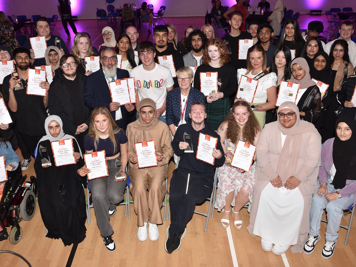 We hope all of our students are having an amazing Half-Term/Reading Week!

It's been an incredible start to the year, and it's hard to believe we're only in October 🍁

There's no better time to do a throwback to our FE Star Awards at the end of the previous academic year 🌟