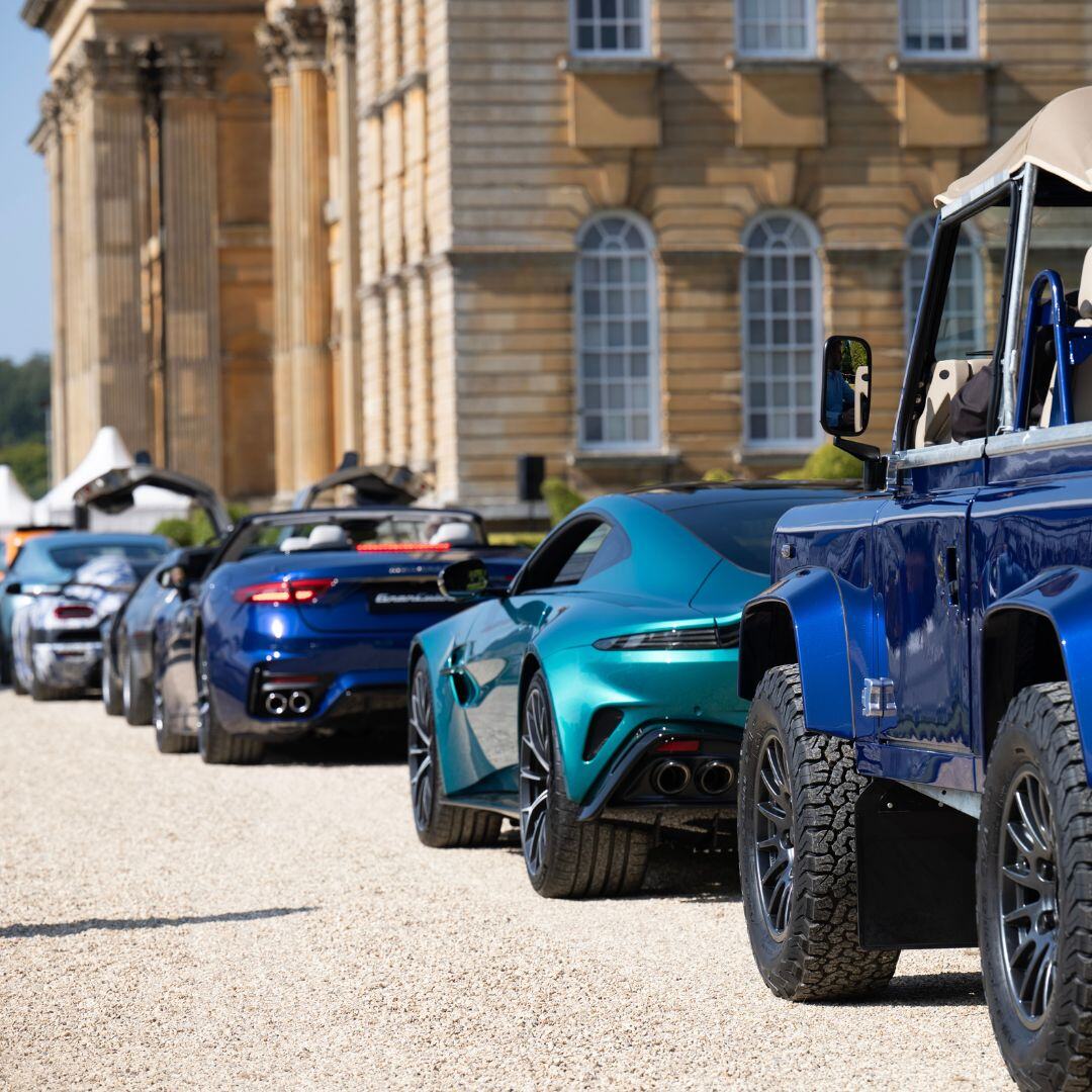 SalonPriveUK's tweet image. The Manufacturers' Parade at Salon Privé was a sensory overload. Timeless classics and groundbreaking innovations collided, creating a spectacle for the ages. Which automotive masterpiece left you in awe? 

#SalonPrive #CarParade #LuxuryAutomobiles
