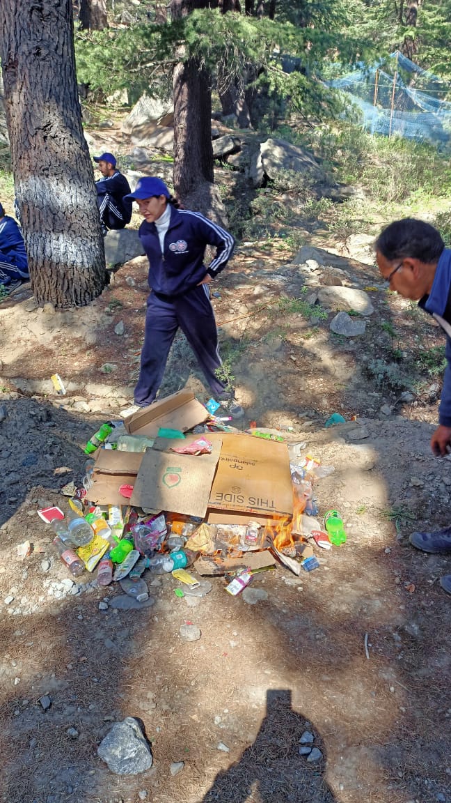 _NSSIndia's tweet photo. NSS Volunteers of GMSSS KALPA, Kinnaur, Himachal Pradesh carried out a cleanliness drive and beautification of the school campus and PHC Kalpa during their seven-day special camp."

@YASMinistry @mybharatgov @mybharatgov @mansukhmandviya @khadseraksha https://t.co/9U29N7cpRf