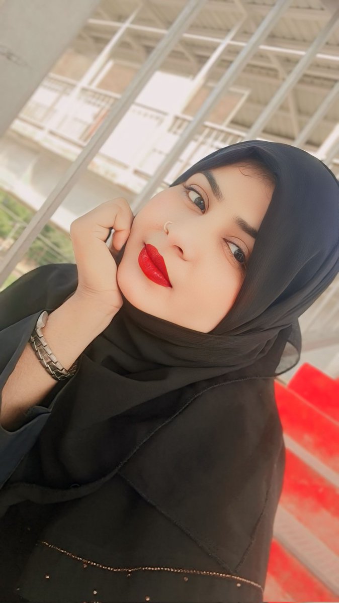 ShabnamChandni's tweet image. सारी दुनिया की खुशी अपनी जगह,
उन सबके बीच तेरी कमी अपनी जगह…..!!!

आप सब की दुवाओं से इटवा और कुशीनगर का मुशायरा बेहद कामयाद रहा, आइये होती है मुलाक़ात कल जलालाबाद के मुशायरे में!!

 #chandnishabnam #rekhtashayari #urdushayari #trendingpost #bmw #shayari #mushaira #kavisammelan