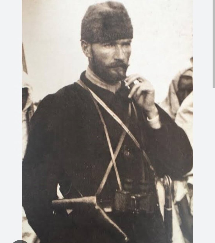 En sevdiğim fotoğraflarından biriyle kutlayayım bayramınızı

Teşekkürler canım Atam
Bayramımız kutlu olsun🇹🇷🇹🇷

#29EkimCumhuriyetBayramı 

#MustafaKemalAtatürk