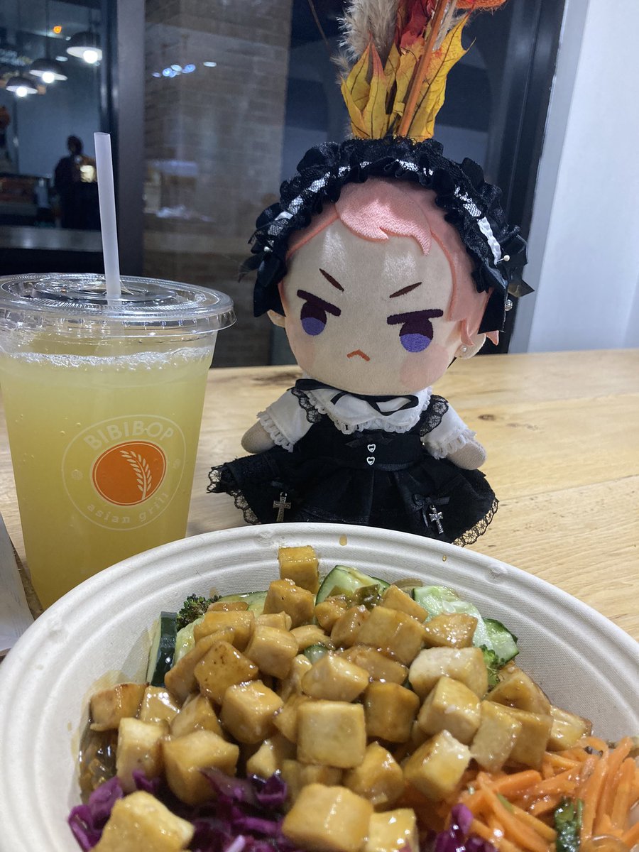 ShuglysWorld's tweet image. How do I keep finding myself at this restaurant? Ah well, it’s never let me down I suppose I can say I’m a fan.