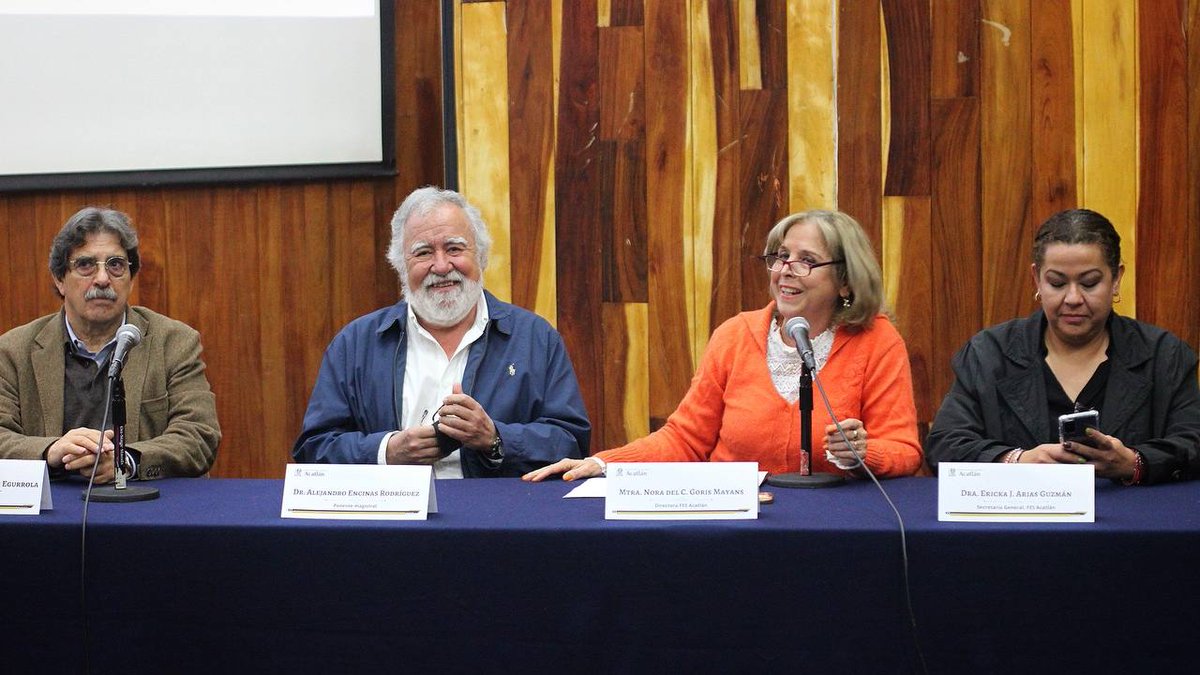 A_Encinas_R's tweet image. Me dio mucho gusto encontrarme con académicos y estudiantes de la @FES_ACATLAN @UNAM_MX!

Participé como conferencista magistral en la inauguración del XV Seminario Internacional sobre Desarrollo Regional, que este año se reune para discutir el tema &quot;La gran región urbana del…