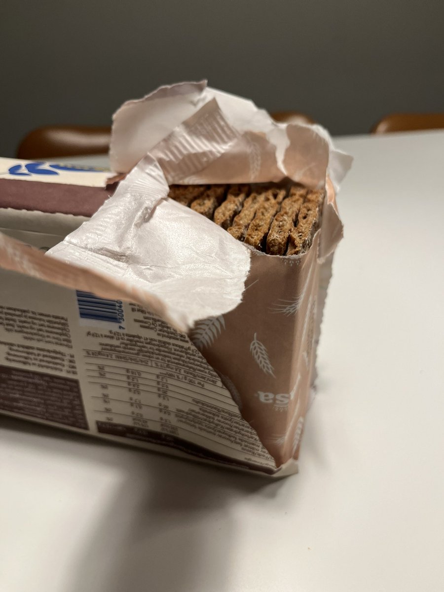 Snart 2025 och det enda som inte optimerats, förändrats och rebrandats är detta usla paket. Jag blir lika arg som glad varje gång jag tänker på det.