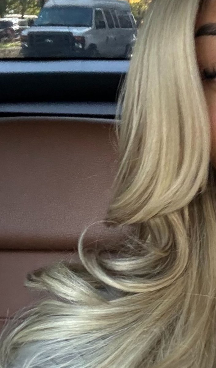 arcentral_'s tweet photo. ANGEL REESE WENT BLONDE 😲🔥 
(via IG: angelreese5) #WNBA https://t.co/qcwbIhjvag