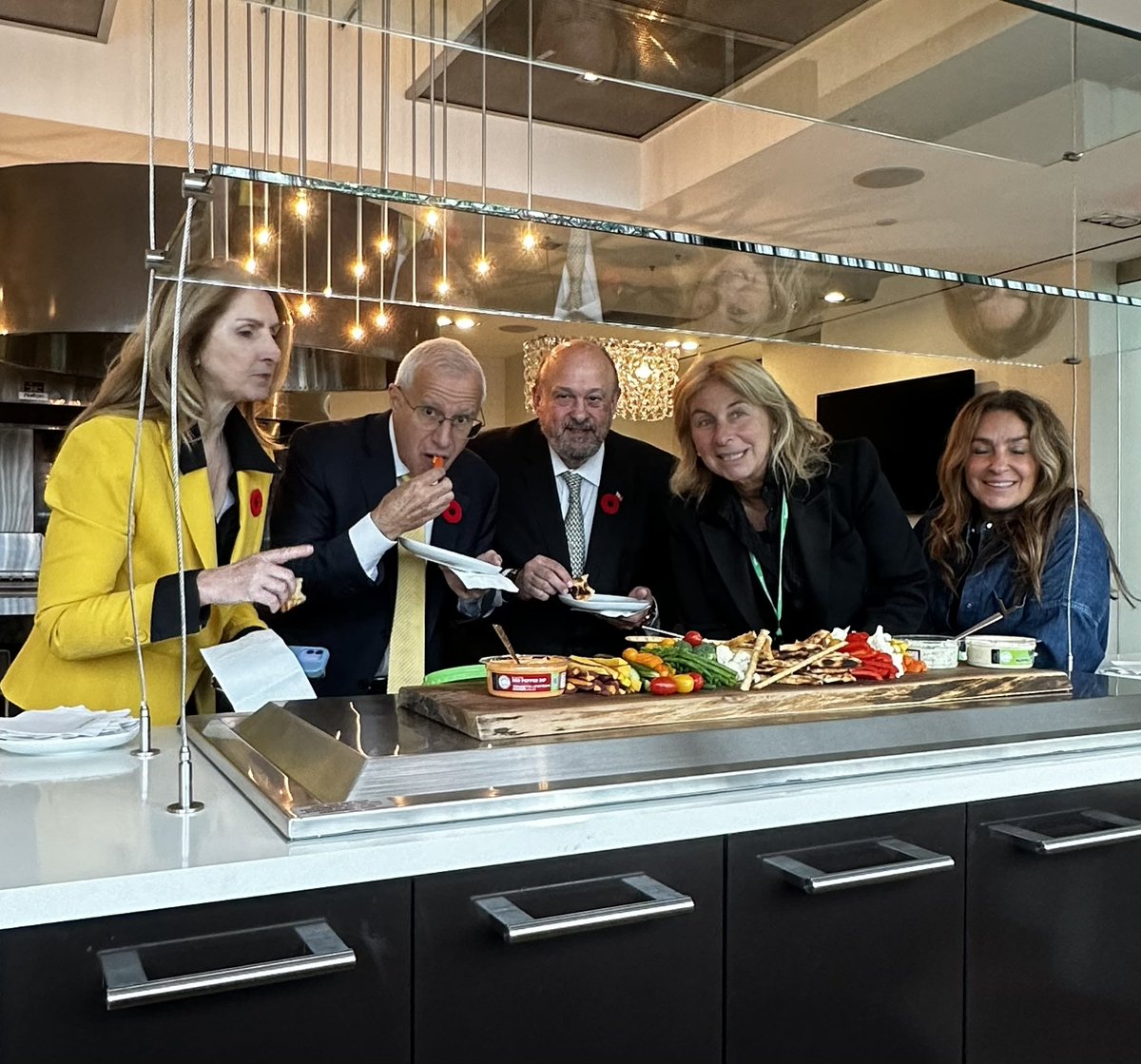 Victor Fedeli tweet media