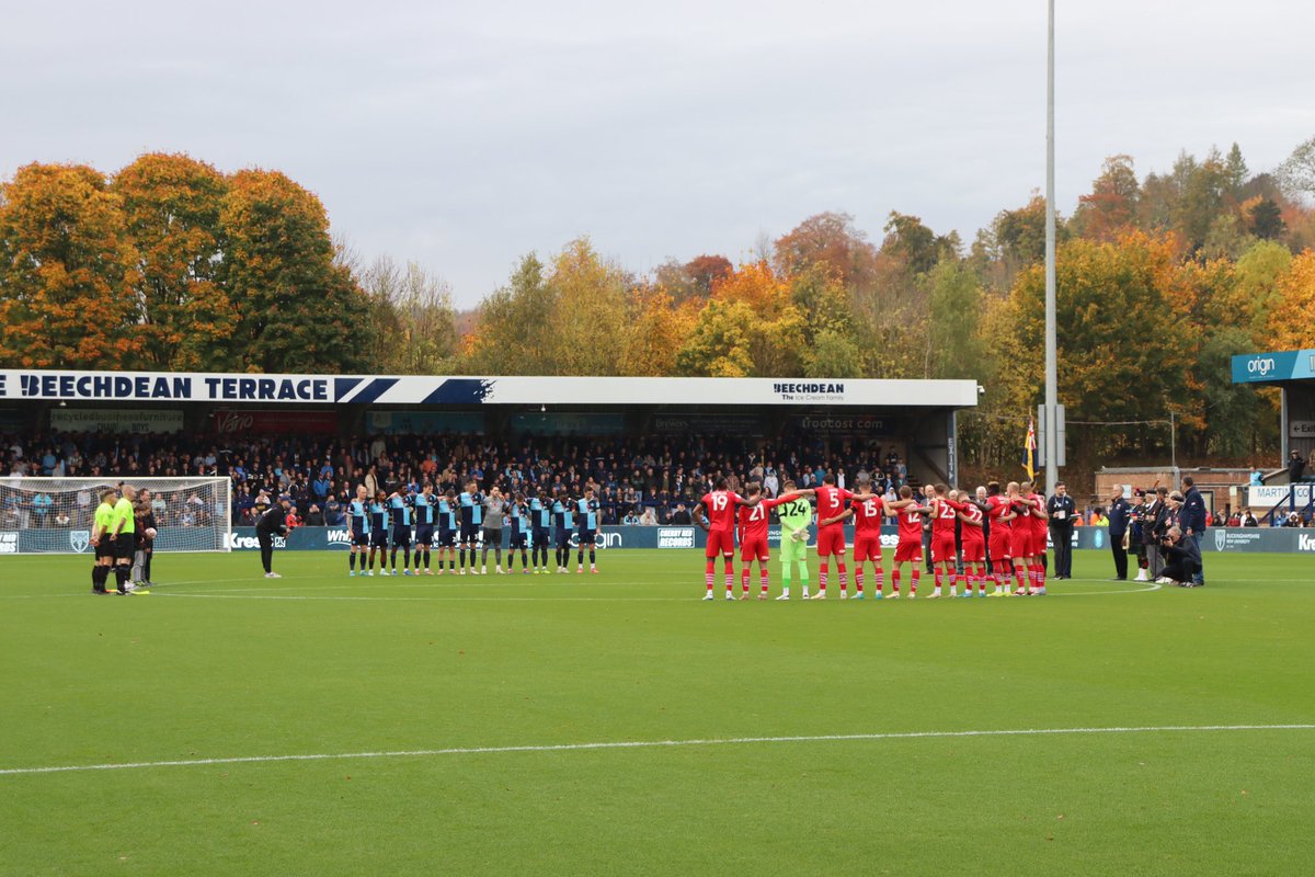 SpinksLeoMedia's tweet photo. 🔵Wycombe wanderers v Leyton Orient🔴
#wwfc #EFL https://t.co/1nsYlteuFA