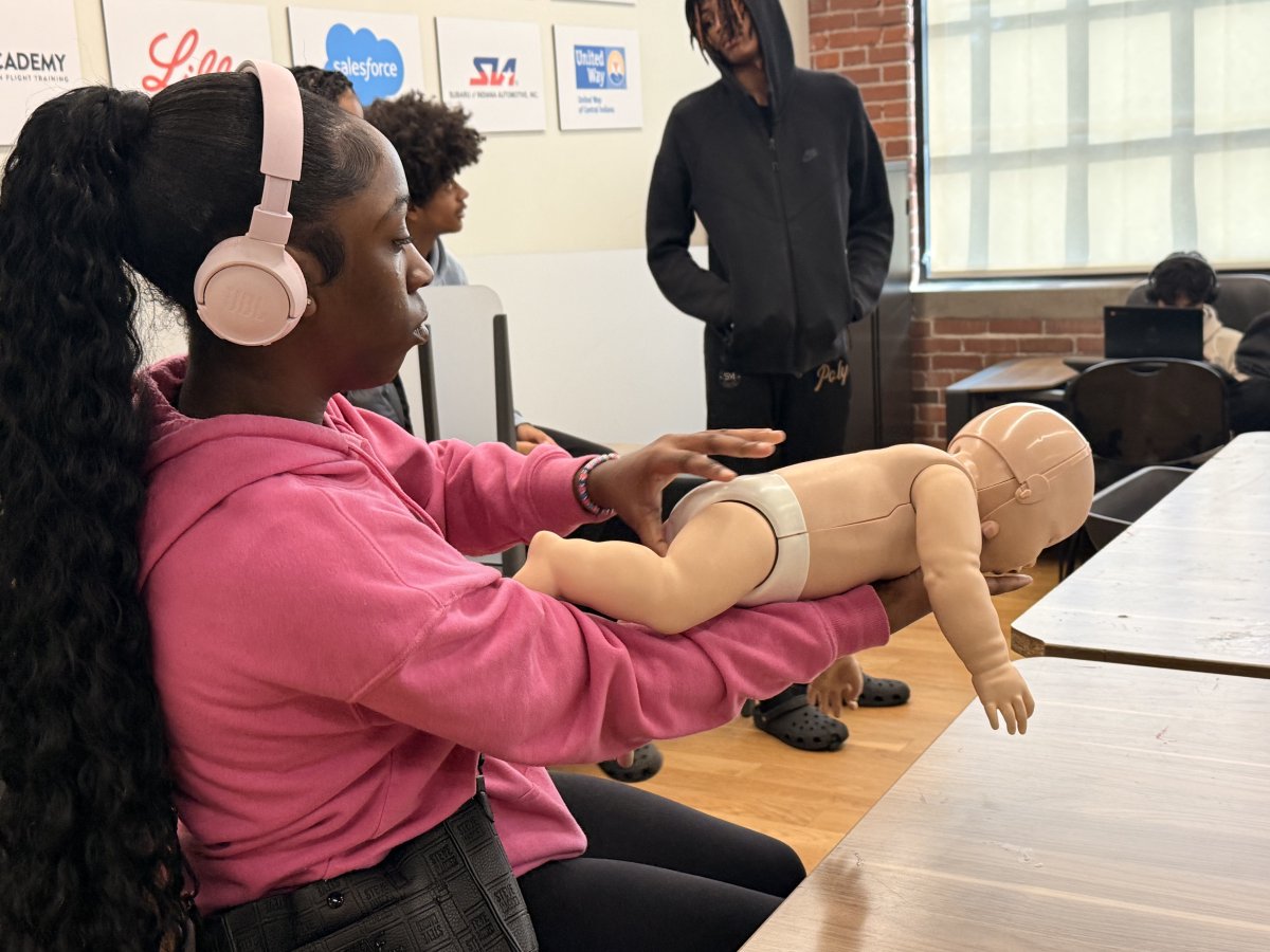 PurduePolyHS's tweet image. We were honored to host our partners, Carnegie and XQ, at @PPHSEnglewood as we showcased our student-centered approach that empowers students with voice, choice, and competency-building. 

Thank you for supporting our mission to redefine education! #PPHS #Studentcentered