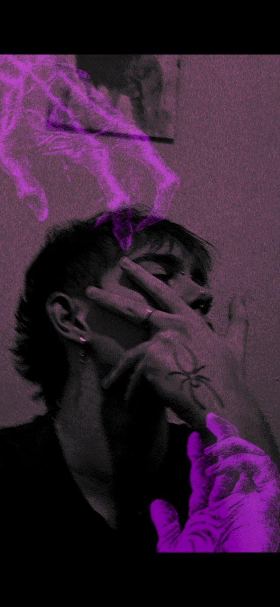 DARKSYSTEM11's tweet photo. Tengo tantos sentimientos como un témpano
Tantas ganas de vivir como un suicida https://t.co/PnVRNf5DhP