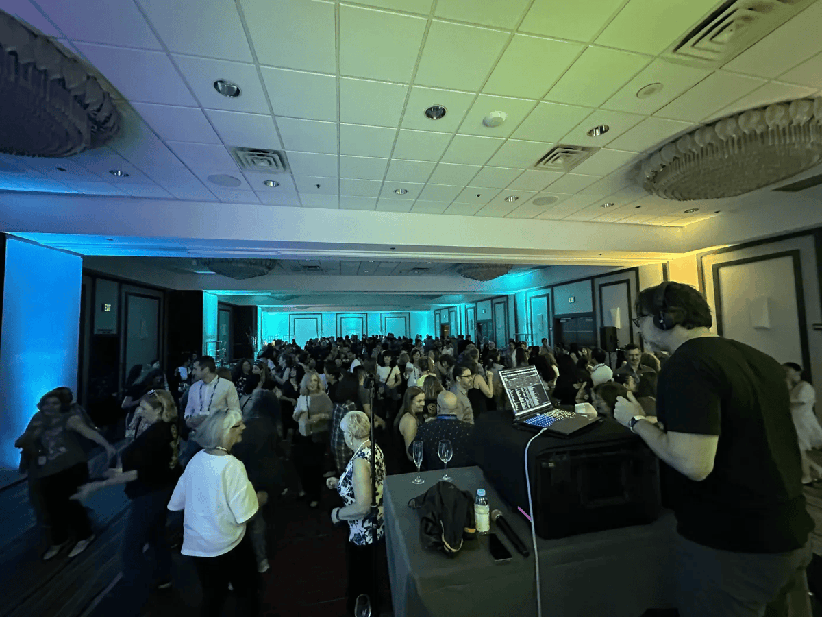 ASHIHQ's tweet photo. Last Thursday's networking reception at the ASHI Annual Meeting was a party to remember! 🎉🍹 Amazing energy, lots of laughs, and a whole lot of fun with incredible people! Here's to building stronger bonds and making memories together!
#ASHIAnnualMeeting #NetworkingNight https://t.co/pkFRtyrtfZ