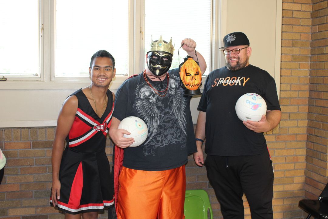 SpecialFort's tweet photo. #OctoberFun
#LimberlostSouls
#FallFestival
#ColumbiaCityHauntedJail
#FortWayneZombieWalk https://t.co/ZOlmOB90aB
