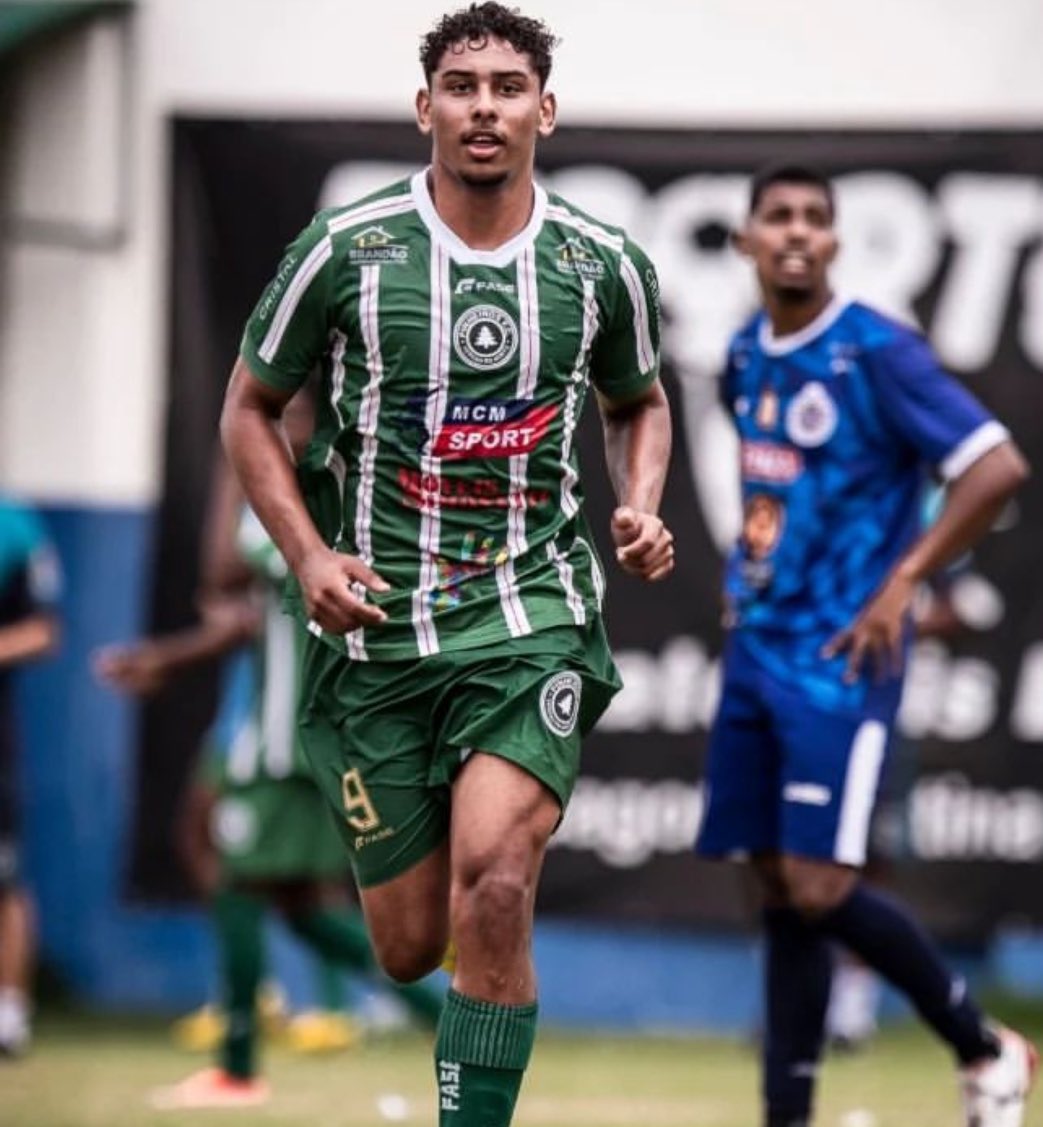 CornetaPi's tweet photo. 🚨 URGENTE🚨
Delegação do Pinheiros não irá comparecer a premiação da bola de ouro, pois foi informado que o atacante Júnior Poxim não ganhará o prêmio. https://t.co/jUYSlsHZ5H