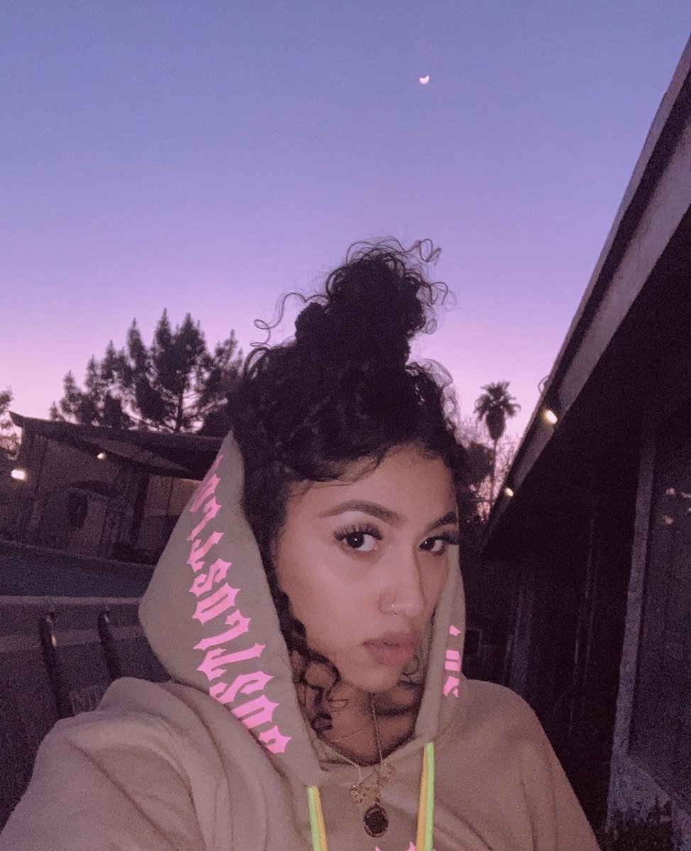Who want a free hoodies?