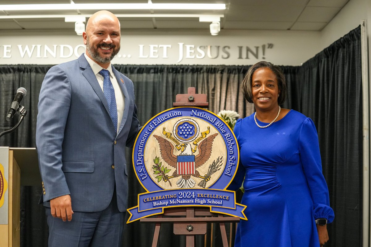 BMHSMustangs's tweet image. Last week’s Blue Ribbon Celebration at Bishop McNamara was unforgettable! A heartfelt thank you to our special guests and inspiring student speakers who made the event so meaningful. 💙 #BlueRibbonCelebration #BishopMcNamara
