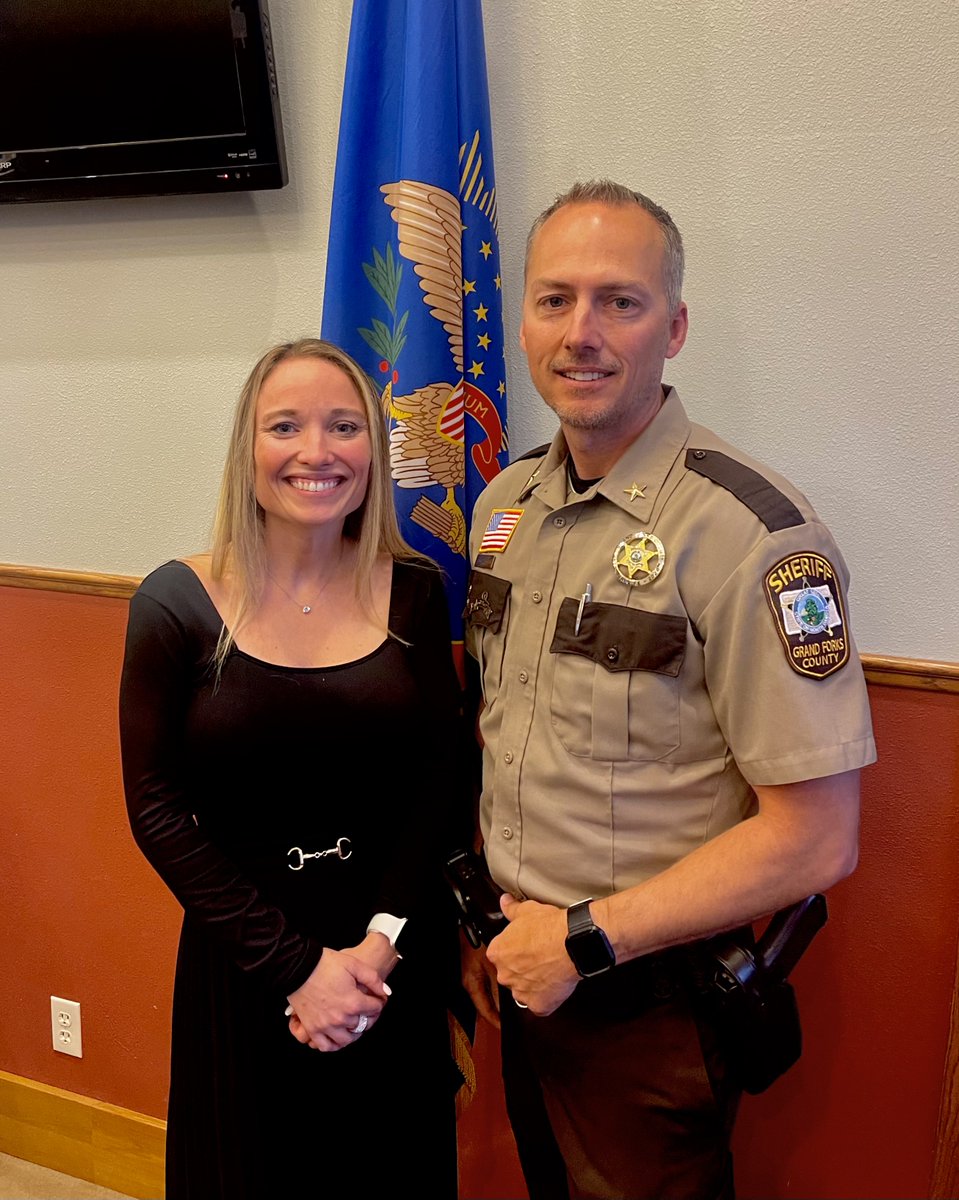 repemilyobrien's tweet photo. Today, on National First Responders Day, we honor the brave men and women like Grand Forks County Sheriff Andy Schneider who put their lives on the line every day to keep our communities safe. https://t.co/81eGqxk7Gx