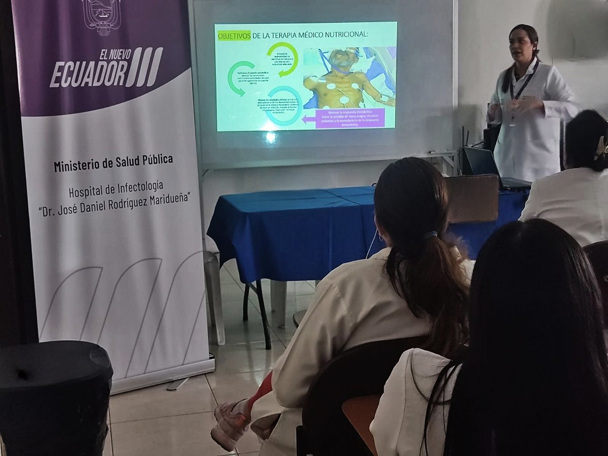 #ElNuevoEcuadorResuelve | Con la charla científica “Nutrición en paciente crítico con sepsis”, ofrecida por👩🏻‍⚕️<a href="/ordonez_sara/">Sara Ordoñez</a>, se realizó actualización sobre la importancia de una intervención temprana y personalizada para mejorar su respuesta inmunológica y reducir complicaciones.