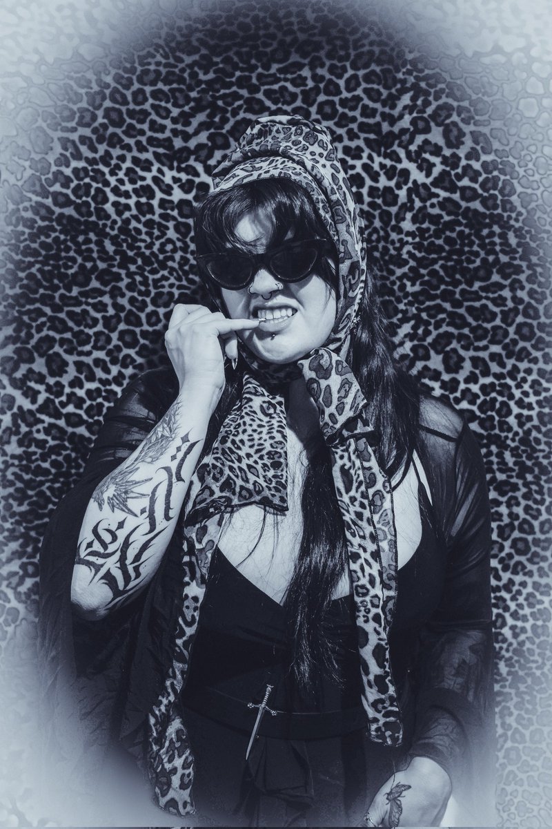 psychedelmic's tweet image. redownloaded twitter and havent used it in forever so heres some halloween content and goodbye!