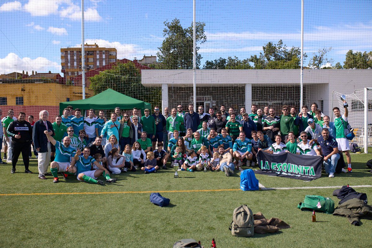 Gracias a nuestros amigos de <a href="/PBJuanAndante/">PB Juan Andante</a> por invitarnos un año más y hacernos partícipes de un día tan especial de recuerdo a Javi Elias. Encima,este año pudimos hacernos con el trofeo. Os esperamos en próxima COPA MARGARINO para la revancha! 💚🇳🇬🏆😄