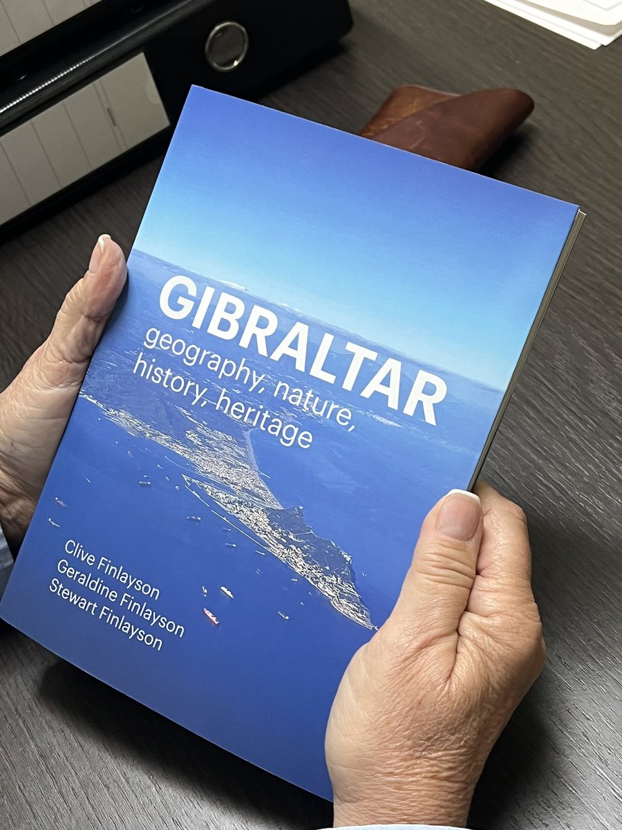 Clive Finlayson tweet media