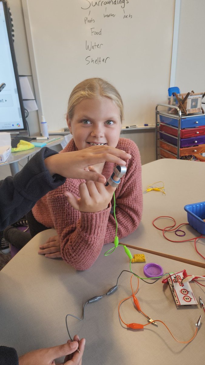 Electricity is so cool when we discover different conductors like Play-Doh, or even our own earrings and splints!!