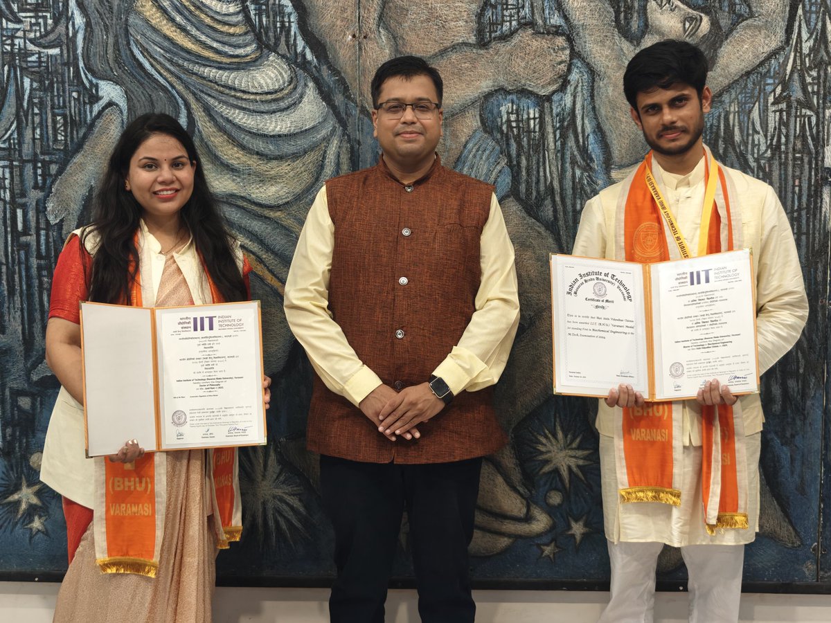 Dr Abhishek Suresh Dhoble (@asdhoble) on Twitter photo 1st PhD from Jeewanu Lab Dr. Jyoti and MTech Gold Medalist Atith #proudmentor <a href="/dpradhanbjp/">Dharmendra Pradhan</a> <a href="/mhrd_innovation/">MOE's Innovation Cell- GOI</a> <a href="/IITBHU_Varanasi/">IIT (BHU), Varanasi</a> 1st PhD from Jeewanu Lab Dr. Jyoti and MTech Gold Medalist Atith #proudmentor <a href="/dpradhanbjp/">Dharmendra Pradhan</a> <a href="/mhrd_innovation/">MOE's Innovation Cell- GOI</a> <a href="/IITBHU_Varanasi/">IIT (BHU), Varanasi</a>