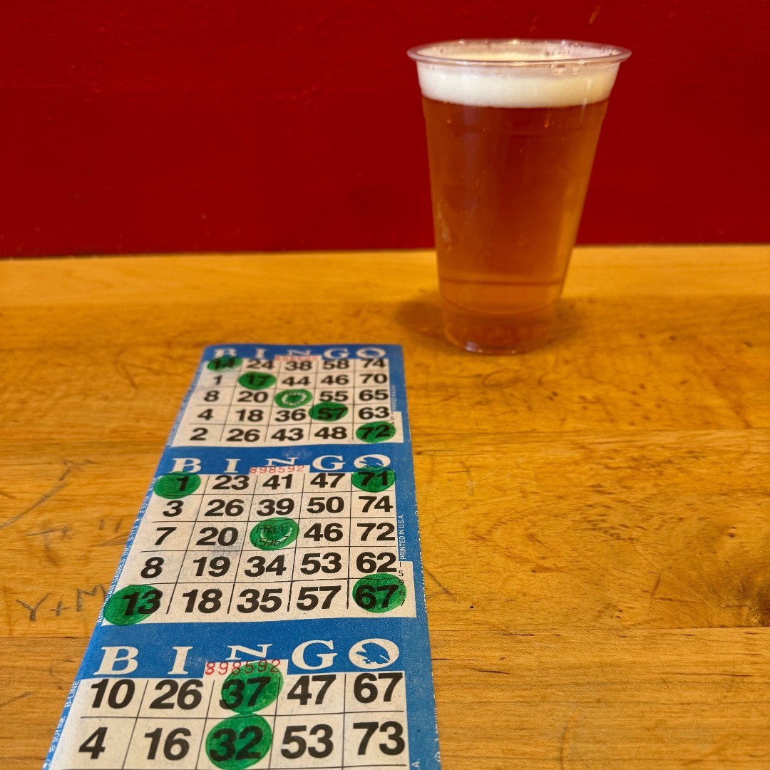 Bingo Night just got saucier – come for the pizza, stay for the prizes! Learn how to say "BINGO" in between bites!

Monday nights are BINGO NIGHTS at Frances St! 7 PM- 9 PM