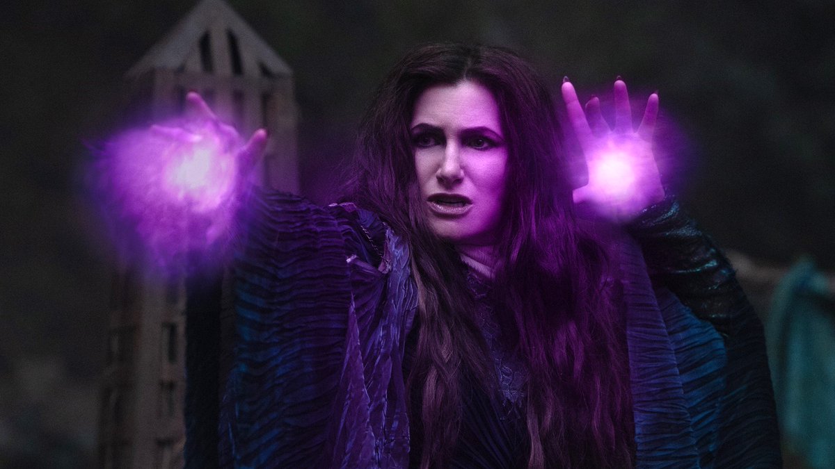 Un Épisode et j'arrête (@unepisodetstop) on Twitter photo Cette semaine, on fête Halloween avec nos chères sorcières ! Alors que la série Marvel #AgathaAllAlong cartonne sur Disney+, on prend des nouvelles des créatures de la nuit avec <a href="/marionolite/">Marion Olité</a> <a href="/FlorianQues/">Florian Ques</a> <a href="/FromTheInsid3/">Marine Pérot</a> et <a href="/DelphineRivet/">Delphine Rivet</a>. Bonne écoute !
shows.acast.com/un-episode-et-… Cette semaine, on fête Halloween avec nos chères sorcières ! Alors que la série Marvel #AgathaAllAlong cartonne sur Disney+, on prend des nouvelles des créatures de la nuit avec <a href="/marionolite/">Marion Olité</a> <a href="/FlorianQues/">Florian Ques</a> <a href="/FromTheInsid3/">Marine Pérot</a> et <a href="/DelphineRivet/">Delphine Rivet</a>. Bonne écoute !
shows.acast.com/un-episode-et-…