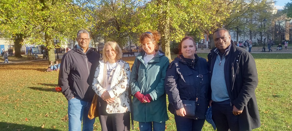 RobCollinGuide's tweet image. Lovely group from London and Wiltshire on #BristolSlaveTradewalk on Sunday 27 October (last of season).  A lot to discuss on this difficult part of Bristol, Bath and British history, and of Colston&apos;s divisive legacy and the relevance of this history to us now. @HelenHo64479897
